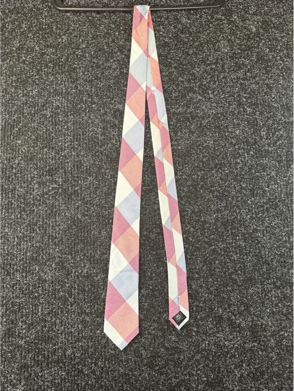 Express Pink Gray White Plaid & Check Woven Polyester Men’s Tie One Size